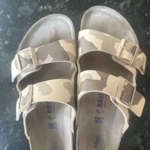 Birkenstock Camo Leather sandal